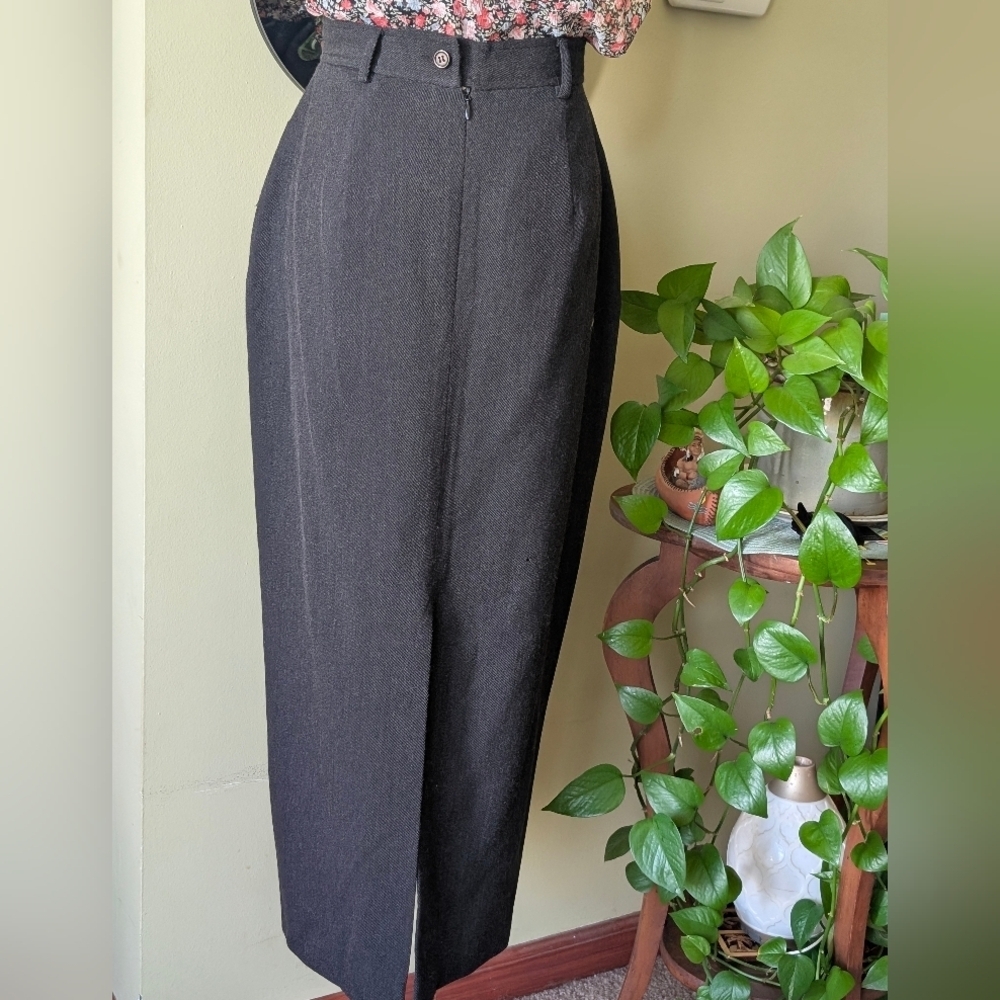 Embassy Row Petites Dark Gray Wool Pencil Skirt with Pockets - Size 12P - Picture 6 of 12